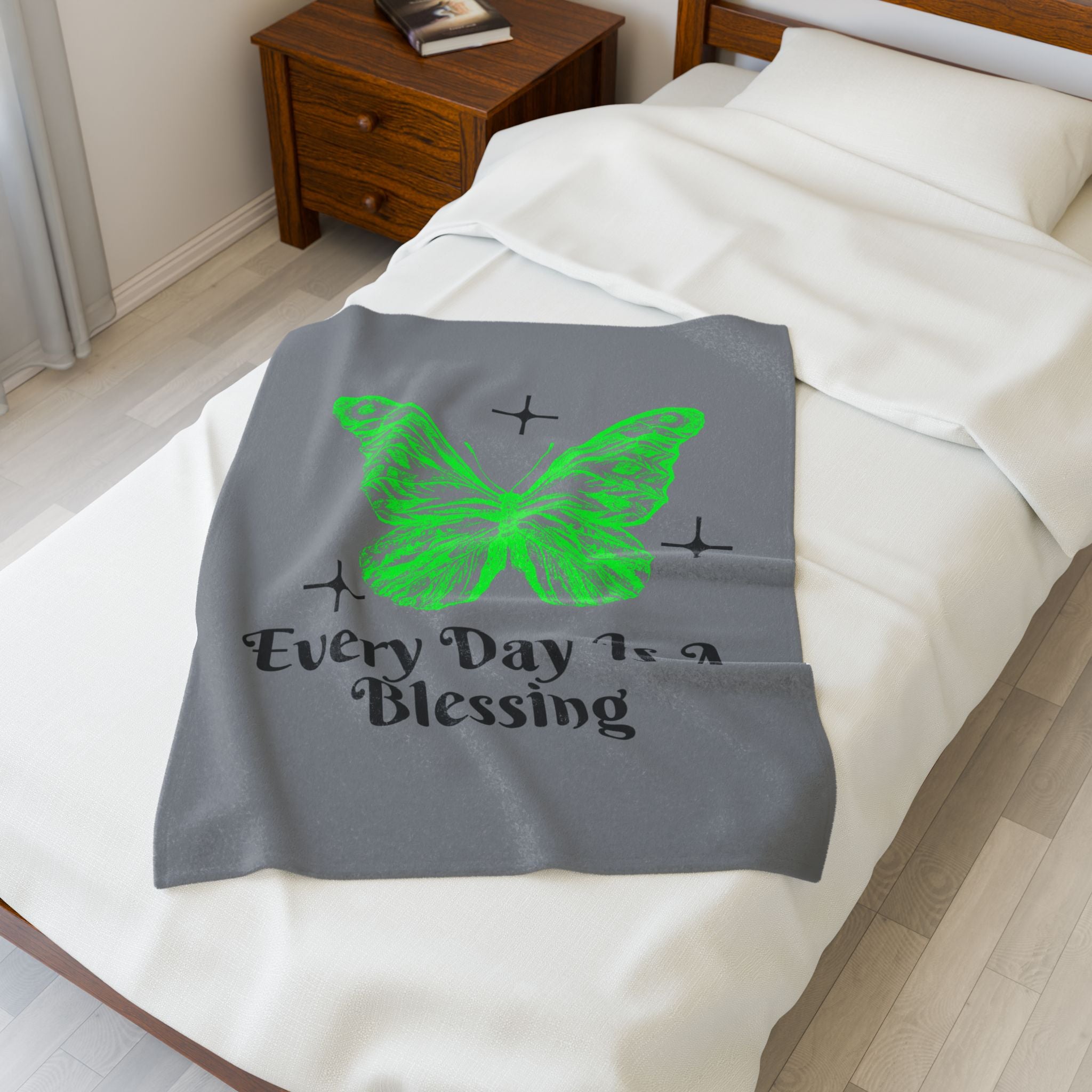 “Every Day Is A Blessing” Plush Blanket – Cozy Comfort with Hearterfly Plush Blanket -Every Day Is A Blessing - Cozy Home Decor | Gift for Her | Motivational Throw Blanket
